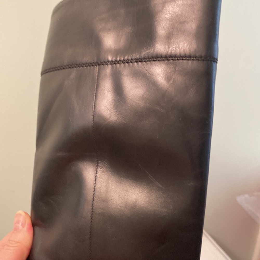 Salvatore Ferragamo Black Leather Mid-Calf Heeled Boots 8.5 - Picture 6 of 16